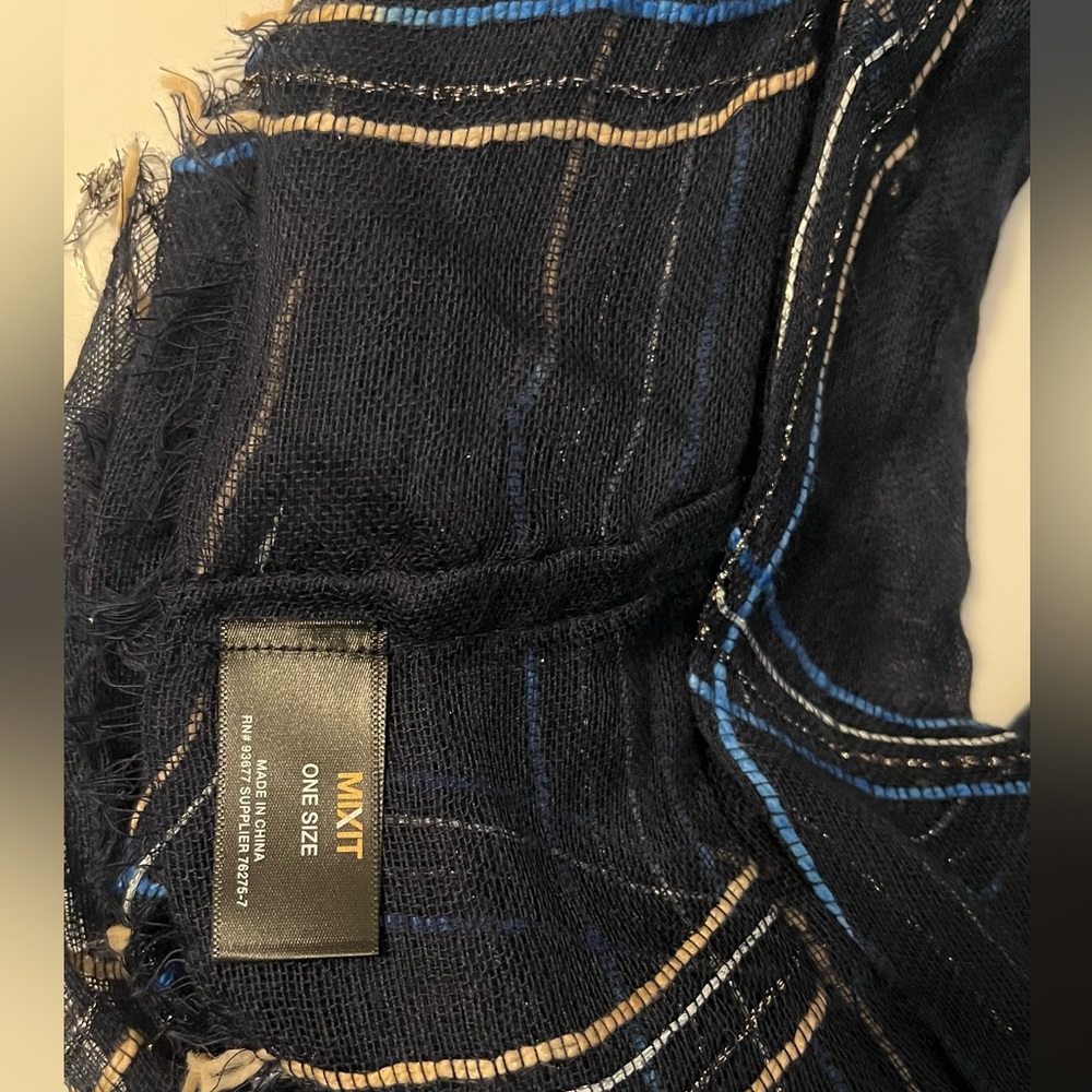 New mixit infinity scarf - Picture 2 of 3